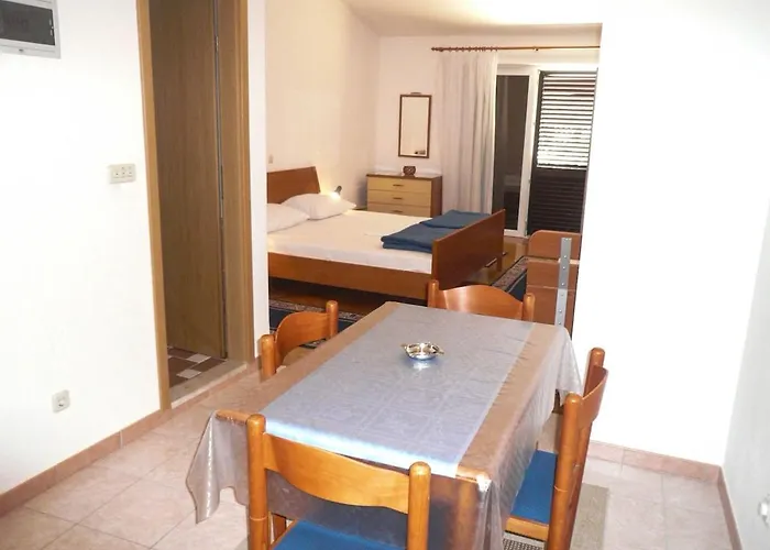 Apartament Saric